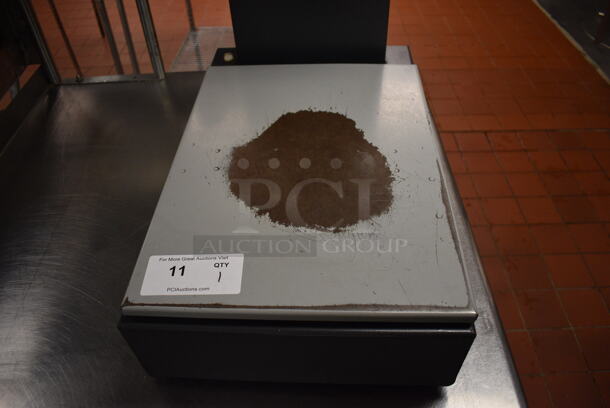 Detecto Metal Countertop 200 Pound Capacity Scale. 19.5x23x36. (kitchen) - Image 4 of 5