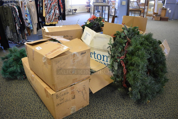 ALL ONE MONEY! Lot of Various Christmas Decorations! BUYER MUST REMOVE. (yellow clothing store) - Image 2 of 7