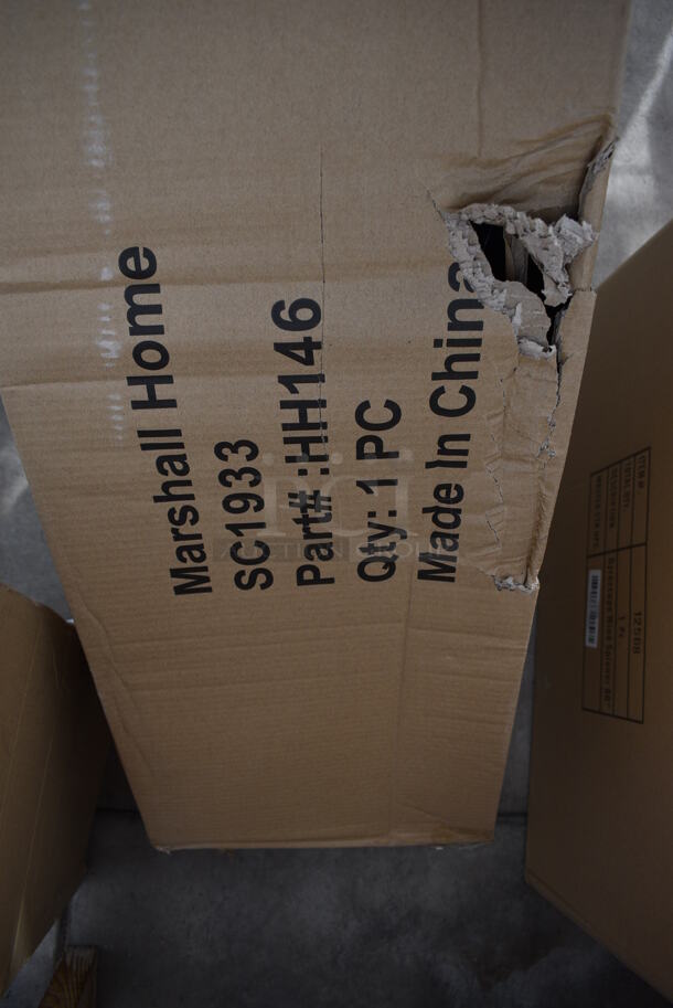 BRAND NEW IN BOX! Stratus Red Metal Spinner. (greenhouse) - Image 5 of 5