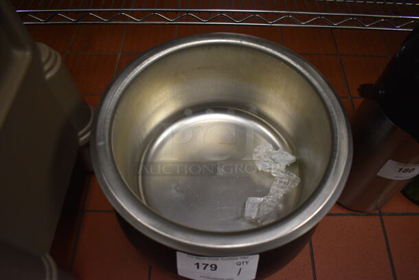 American Permanent Ware Model WK-1V Metal Commercial Soup Kettle Food Warmer. 120 Volts, 1 Phase. 13x13x13. Unit Was In Working Condition When Restaurant Closed. (kitchen) - Image 2 of 4