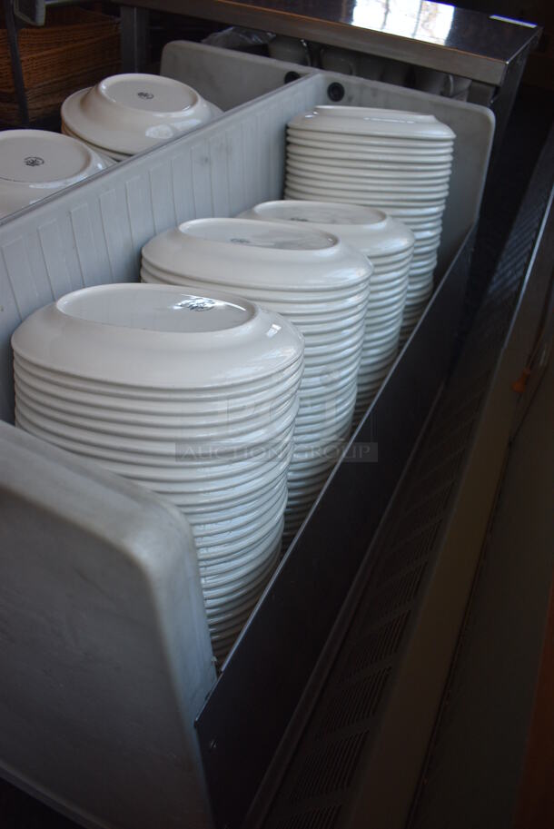 Metro Gray Poly Dish Cart w/ White Ceramic Plates on Commercial Casters. 39x29x31.5. 9.5x9.5x1.5. 10x7.5x1.5. (back dining room) - Image 3 of 6