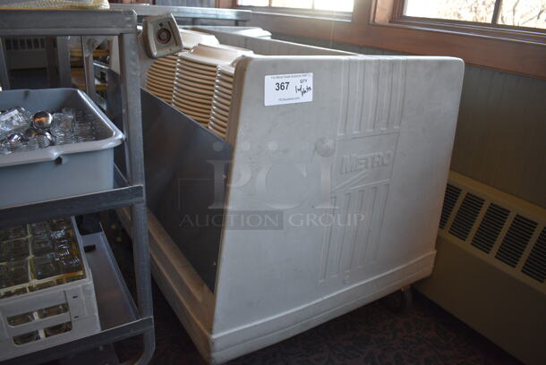 Metro Gray Poly Dish Cart w/ White Ceramic Plates on Commercial Casters. 39x29x31.5. 9.5x9.5x1.5. 10x7.5x1.5. (back dining room) - Image 6 of 6