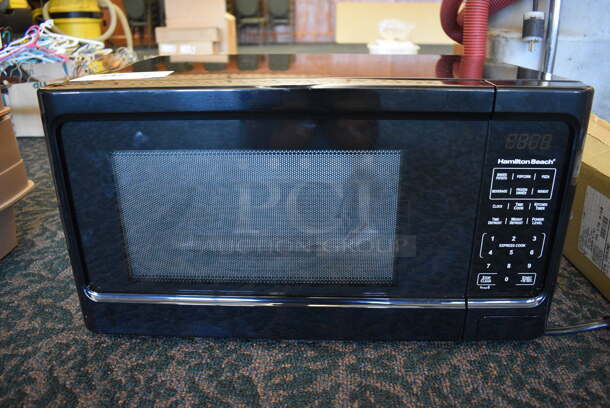 Hamilton Beach Model P100N30AP-S3B Countertop Microwave Oven w/ Plate. 120 Volts, 1 Phase. 21x15x12. (ballroom) - Image 1 of 7
