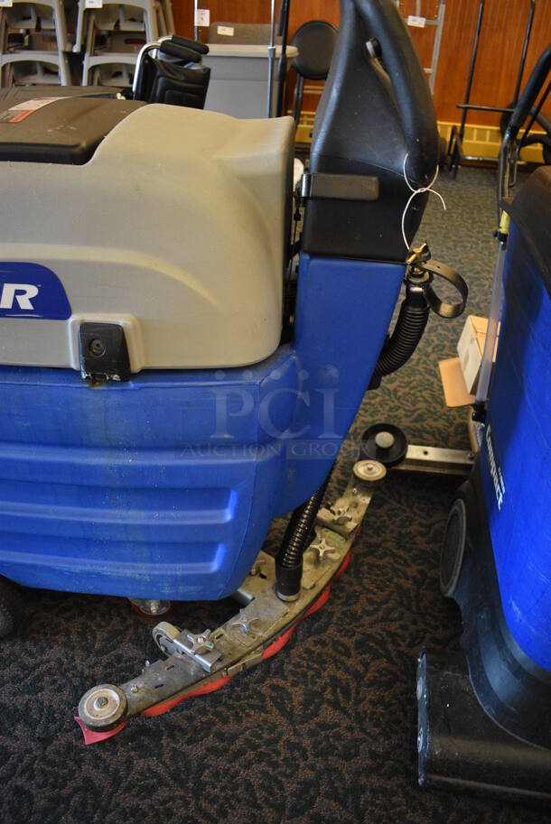 Windsor Saber Tan and Blue Commercial Floor Cleaning Machine. Comes w/ Key! 32x51x44. Unit Was In Working Condition When Restaurant Closed. (ballroom) - Image 6 of 6