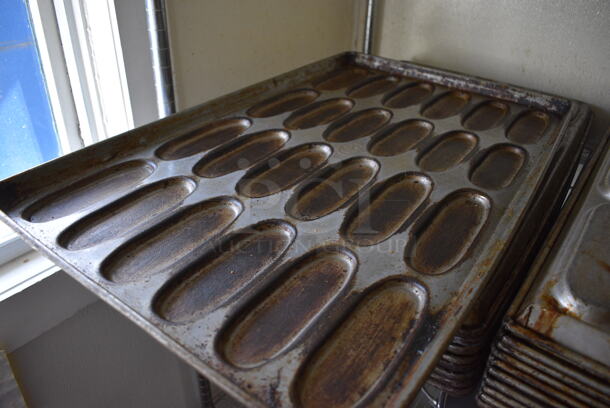 9 Metal 24 Oval Well Baking Pans. 17x28x1.5. 9 Times Your Bid! (bakery kitchen) - Image 2 of 3