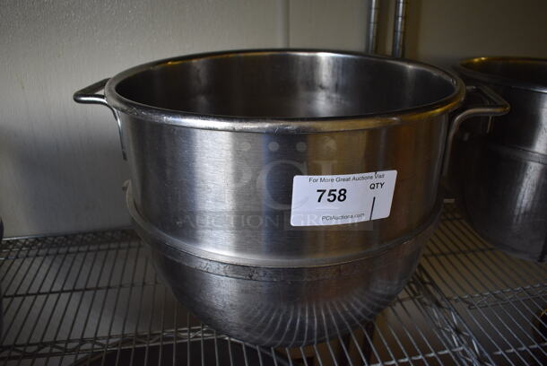 Hobart VMLH40 Stainless Steel Commercial 40 Quart Mixing Bowl. 21x17x15. (bakery kitchen) - Image 1 of 4