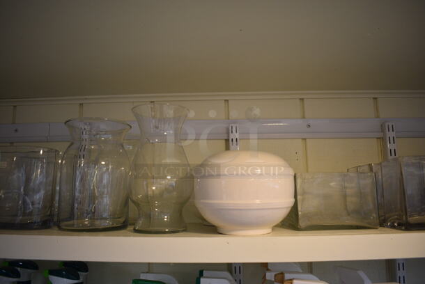 ALL ONE MONEY! Shelf Lot of Various Glass Items Including Vases! BUYER MUST REMOVE. Shelf: 167x12. (greenhouse) - Image 7 of 8