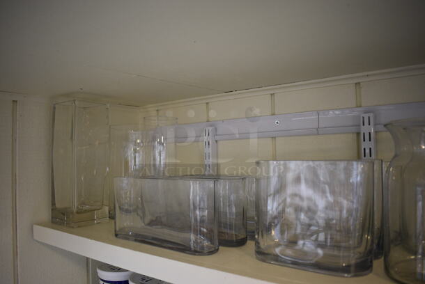 ALL ONE MONEY! Shelf Lot of Various Glass Items Including Vases! BUYER MUST REMOVE. Shelf: 167x12. (greenhouse) - Image 8 of 8