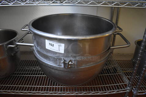 Hobart VML-80 Stainless Steel Commercial 80 Quart Mixing Bowl. 31x22x18.5. (bakery kitchen)