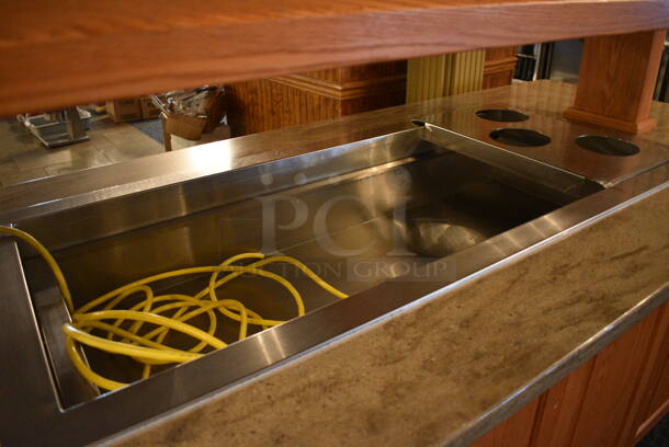 Portable Buffet Station w/ Sneeze Guard and Wooden Exterior on Commercial Casters. BUYER MUST REMOVE. 102x42x101. Unit Was In Working Condition When Restaurant Closed. BUYER MUST REMOVE. (buffet) - Image 4 of 6