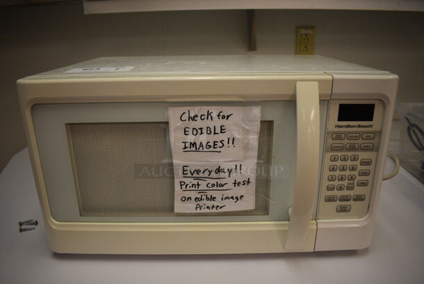 Hamilton Beach Countertop Microwave Oven w/ Plate. 21x16x12. Unit Was In Working Condition When Restaurant Closed. (icing kitchen) - Image 1 of 5