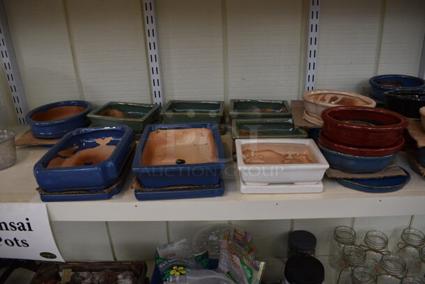 ALL ONE MONEY! Shelf Lot of Various Items Including Flower Pots! BUYER MUST REMOVE. Shelf: 167x12. (greenhouse) - Image 6 of 8