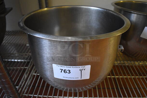 Hobart A20020 Stainless Steel Commercial 20 Quart Mixing Bowl. 14x14x11.5. (bakery kitchen)