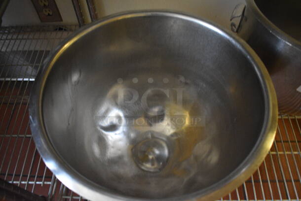 Hobart A20020 Stainless Steel Commercial 20 Quart Mixing Bowl. 14x14x11.5. (bakery kitchen) - Image 2 of 6