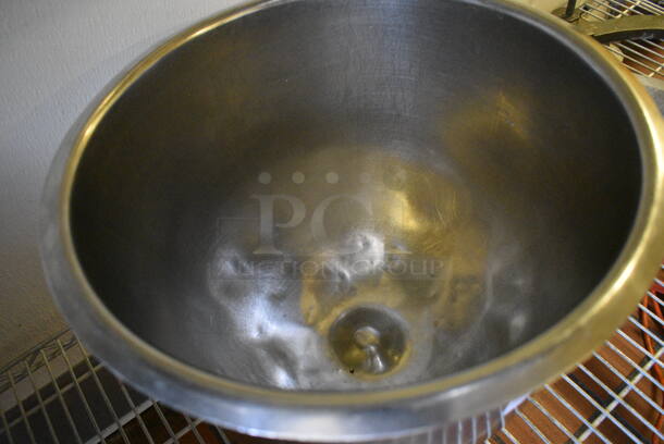 Stainless Steel Commercial 20 Quart Mixing Bowl. 15x14x11.5. (bakery kitchen) - Image 2 of 4