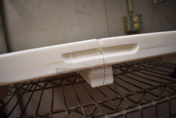 White Countertop Cheese Cutting Station. 18x20x4. (kitchen) - Image 4 of 4