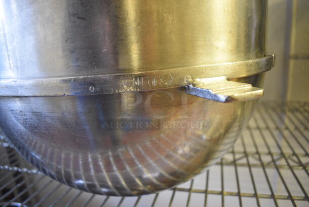Hobart VMLH30 Stainless Steel Commercial 30 Quart Mixing Bowl. 19.5x15.5x13. (bakery kitchen) - Image 4 of 5