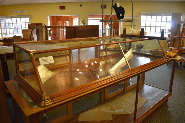 Glass Merchandising Case w/ Small Top Case. BUYER MUST REMOVE. 75x27x13, 96x26x35.5. (yellow clothing store) - Image 4 of 4