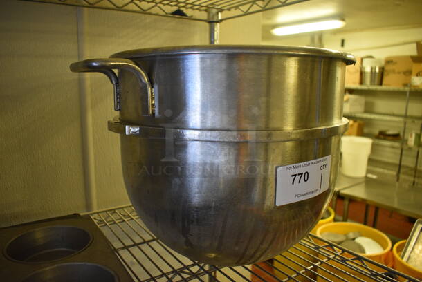 DS30 Stainless Steel Commercial 30 Quart Mixing Bowl. 19.5x15.5x13.5. (bakery kitchen) - Image 2 of 4