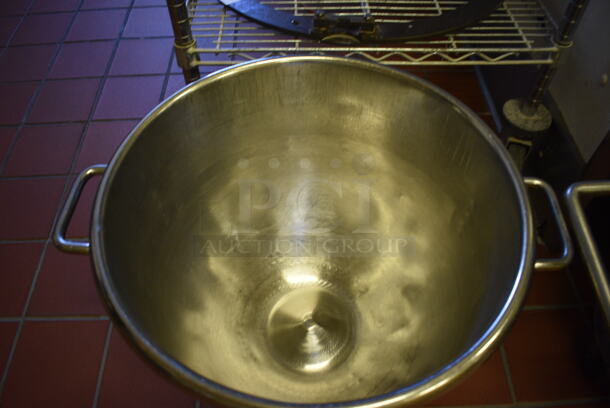 Hobart VMLH40 Stainless Steel Commercial 40 Quart Mixing Bowl. 21.5x17x14.5. (bakery kitchen) - Image 2 of 5