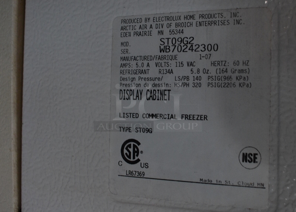 Arctic Air Model ST09G2 Metal Commercial Freezer w/ 2 Sliding Lids on Commercial Casters. 115 Volts, 1 Phase. 42x22.5x37. Unit Was In Working Condition When Restaurant Closed. (main dining room) - Image 6 of 7