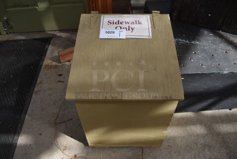 Wooden Bin w/ Hinge Lid. 15.5x16x21.5. (greenhouse)