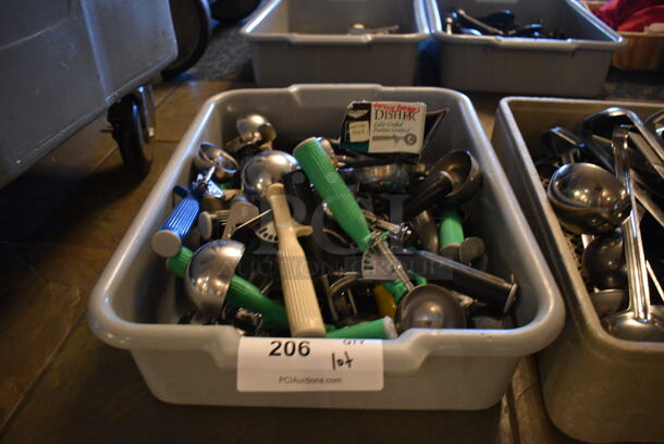 ALL ONE MONEY! Lot of Various Scoopers in Gray Poly Bus Bin! 15x22x5. (buffet) - Image 4 of 4
