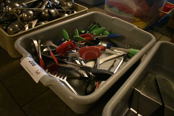 ALL ONE MONEY! Lot of Various Metal Tongs in Gray Poly Bus Bin. 15x22x5. (buffet) - Image 3 of 5