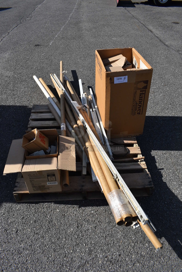 ALL ONE MONEY! Pallet Lot of Various Items Including Light Fixtures. (warehouse)