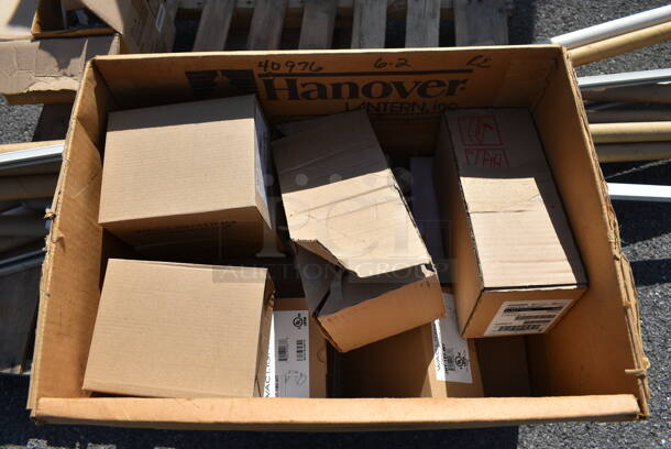 ALL ONE MONEY! Pallet Lot of Various Items Including Light Fixtures. (warehouse) - Image 4 of 7