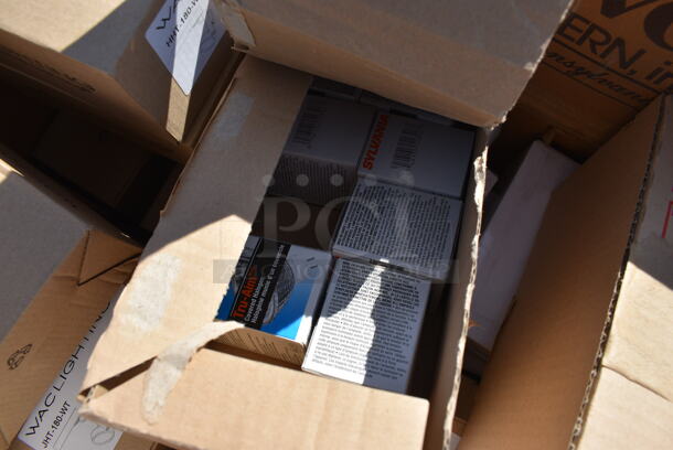 ALL ONE MONEY! Pallet Lot of Various Items Including Light Fixtures. (warehouse) - Image 5 of 7