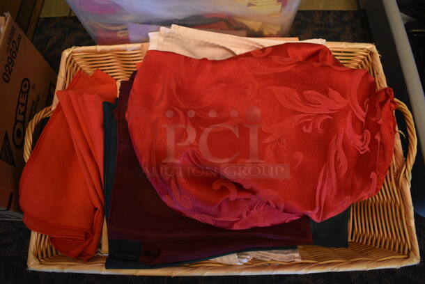 ALL ONE MONEY! Lot of Basket and Clear Bin w/ Various Fabrics! (buffet) - Image 2 of 4