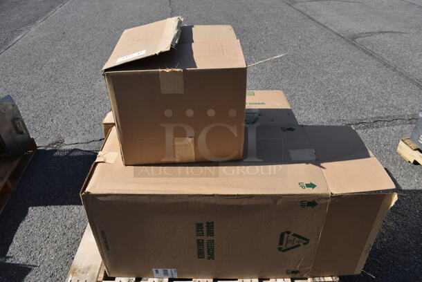 ALL ONE MONEY! Pallet Lot of Various Items Including Black Poly Trash Can and 3 Lids. (warehouse) - Image 1 of 5
