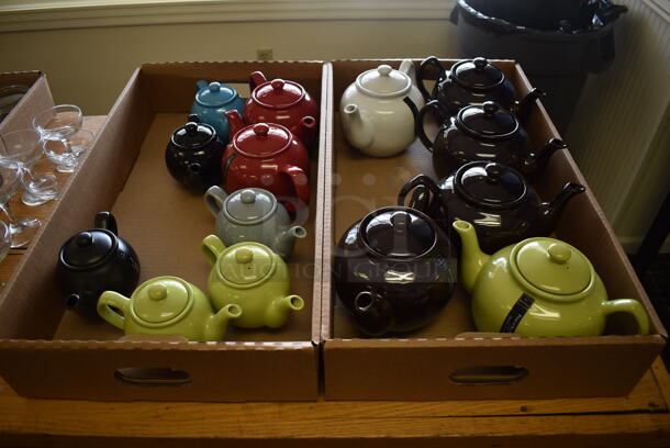ALL ONE MONEY! Lot of Various Glass Jars and Ceramic Tea Pots. Includes 9.5x6x6.5. (blue retail store) - Image 3 of 5