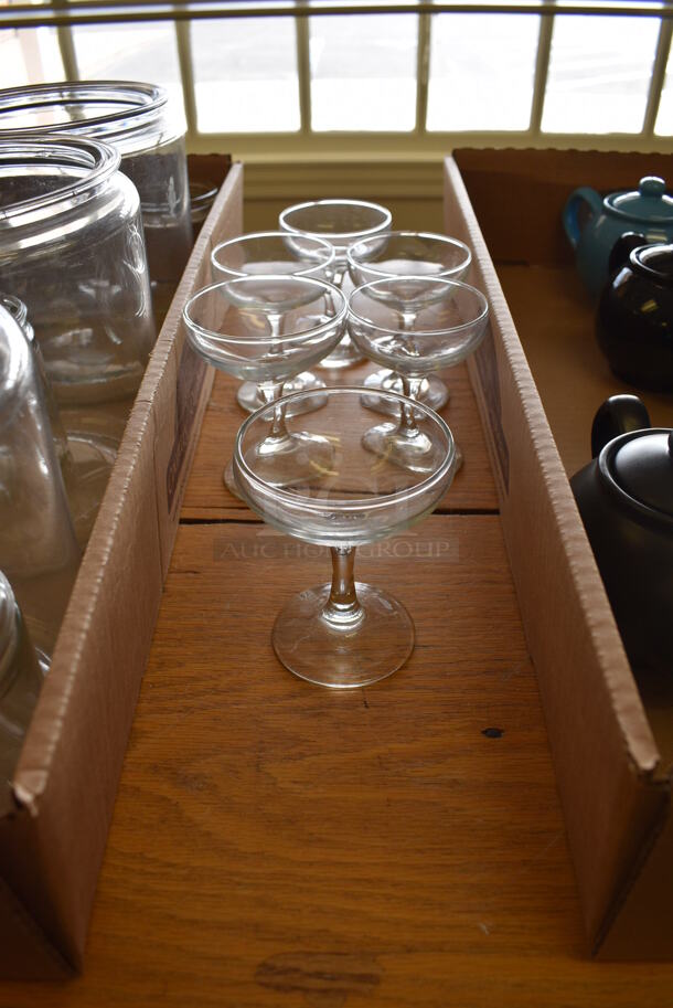 ALL ONE MONEY! Lot of Various Glass Jars and Ceramic Tea Pots. Includes 9.5x6x6.5. (blue retail store) - Image 4 of 5