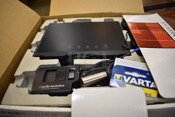 ALL ONE MONEY! Lot of 3 Cancel Panels and Audio Technica 3000 Series. Includes 13x5.5x8. (gift shop) - Image 5 of 5