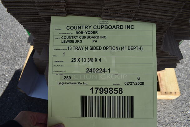 ALL ONE MONEY! Pallet Lot of Various Items Including Cardboard Boxes. Includes 25x14x4. (warehouse) - Image 4 of 5