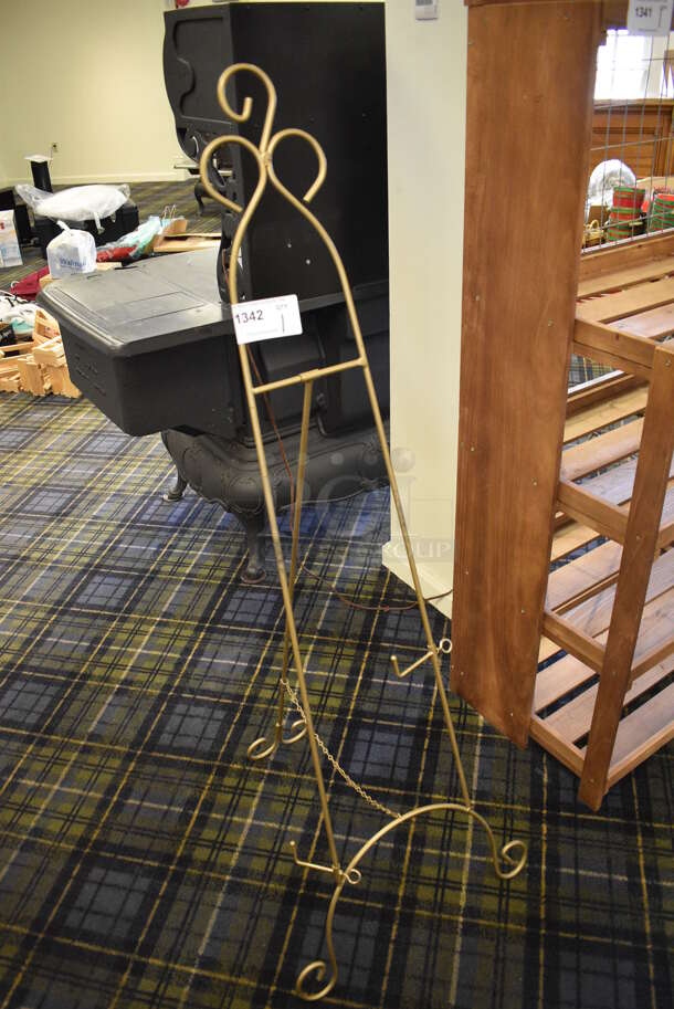 Gold Finish Metal Easel. 20x22x55. (blue retail store) - Image 3 of 5