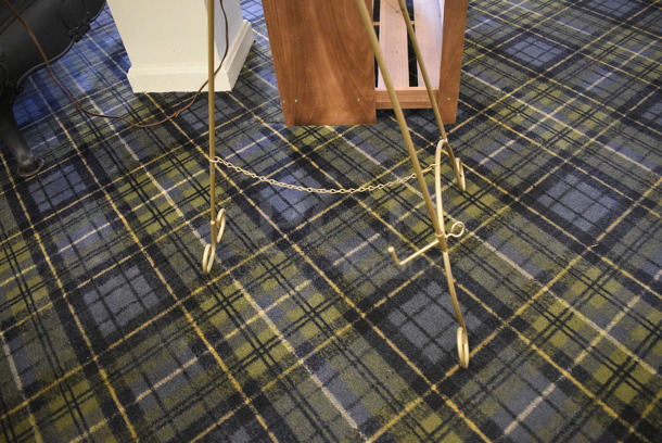 Gold Finish Metal Easel. 20x22x55. (blue retail store) - Image 5 of 5