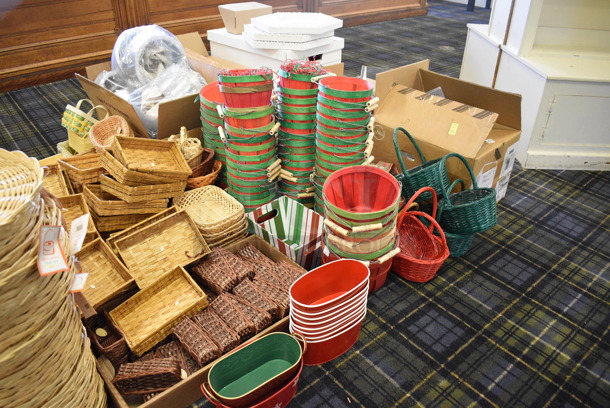 ALL ONE MONEY! Mega Lot of Various Items Including Baskets! BUYER MUST REMOVE. (blue retail store) - Image 5 of 6
