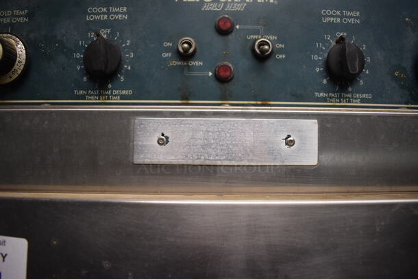 Alto Shaam Model 1000-TH/I Stainless Steel Commercial 2 Half Size Door Cook N Hold Cabinet on Commercial Casters. 208-240 Volts. 25x34x76.5. Unit Was In Working Condition When Restaurant Closed. (kitchen) - Image 5 of 9