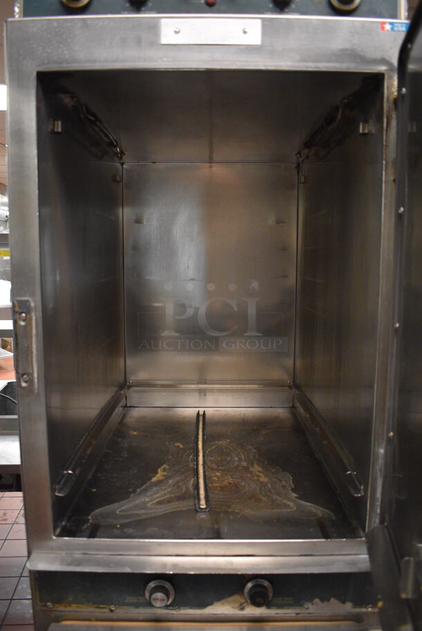 Alto Shaam Model 1000-TH/I Stainless Steel Commercial 2 Half Size Door Cook N Hold Cabinet on Commercial Casters. 208-240 Volts. 25x34x76.5. Unit Was In Working Condition When Restaurant Closed. (kitchen) - Image 6 of 9