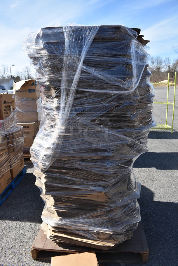 ALL ONE MONEY! Pallet Lot of Various Items Including Cardboard Trays. (warehouse) - Image 2 of 5