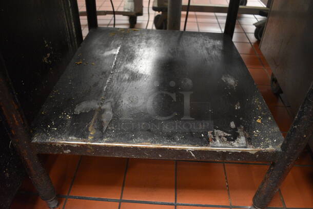 Stainless Steel Commercial Table w/ Metal Under Shelf. 25x30x26.5. (kitchen) - Image 3 of 3