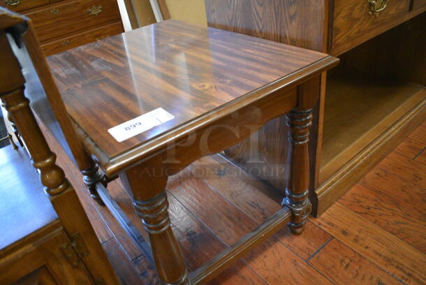 Wooden End Table w/ Under Shelf. 21.5x27.5x22. (gift shop) - Image 2 of 4