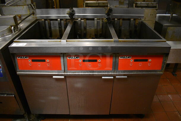 Vulcan Stainless Steel Commercial Floor Style Electric Powered Deep Fat Fryer on Commercial Casters. 46.5x34.5x41.5. Unit Was In Working Condition When Restaurant Closed. (kitchen)