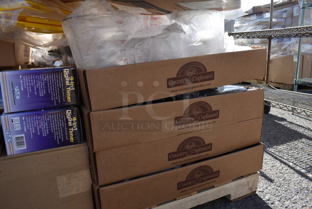 ALL ONE MONEY! Pallet Lot of Various Items Including Ash Tray and Various Silverware. (warehouse) - Image 6 of 6
