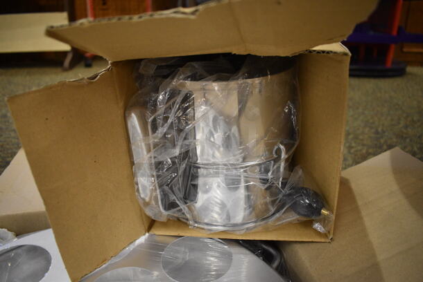 2 Various BRAND NEW IN BOX! Metal Items; Sifter and Pot. 8x8x6.5, 16x15x4. 2 Times Your Bid! (gift shop) - Image 3 of 3
