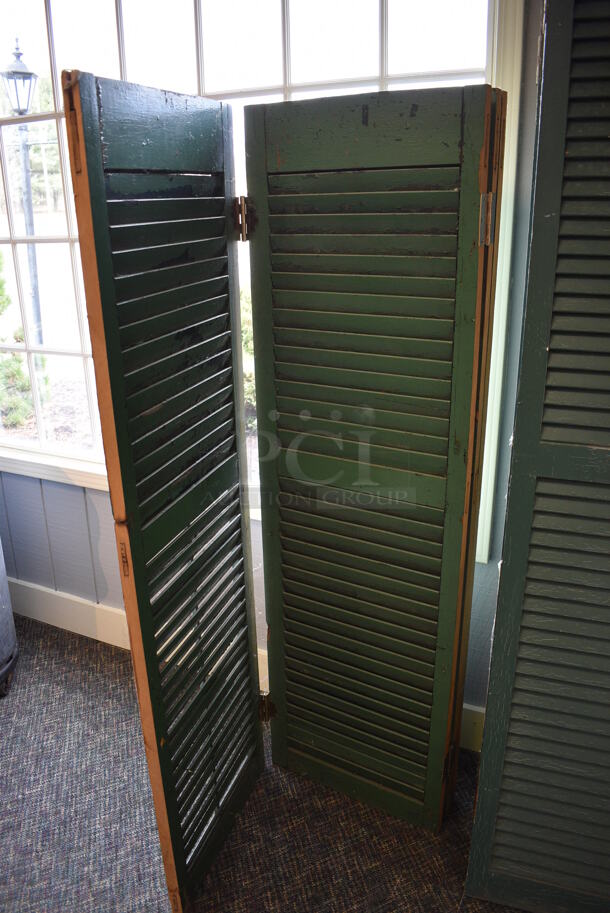 2 Various Wooden Screens. Folded: 20x7x67, 18x8x81. 2 Times Your Bid! (garden center) - Image 5 of 5