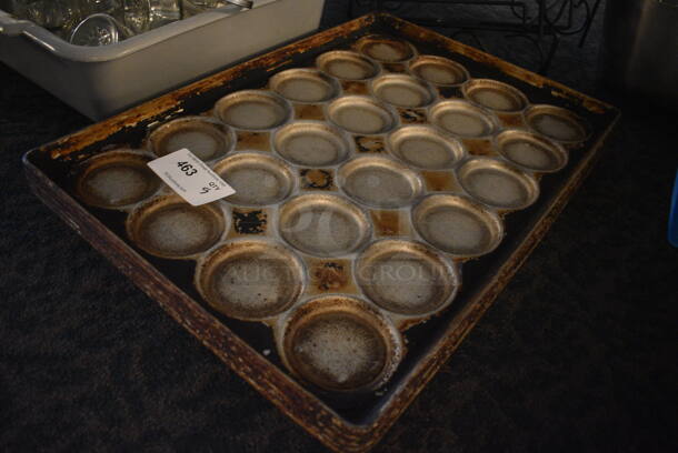 5 Metal 24 Cup Baking Pans. 18x26x1.5. 5 Times Your Bid! (main dining room) - Image 2 of 4
